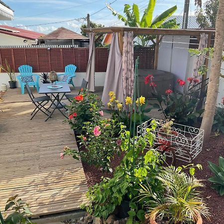 Villa La Kaz Hibiscus, Jacuzzi Prive Le Tampon Esterno foto
